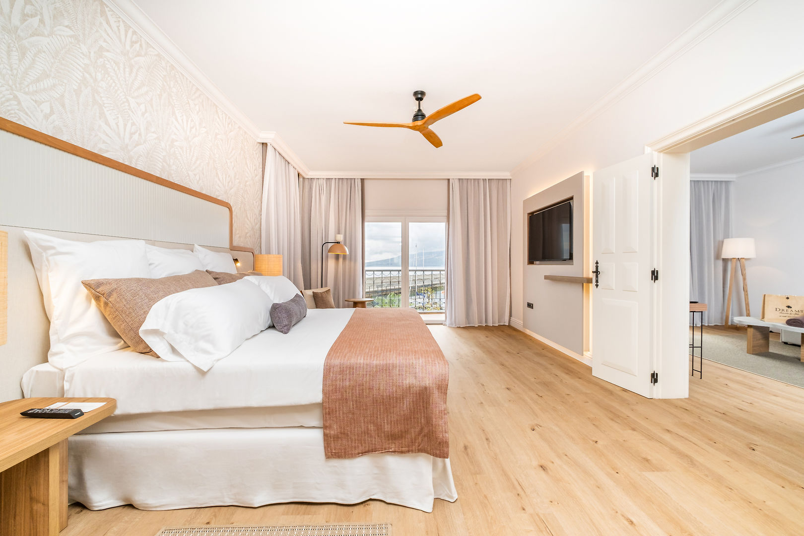 Dreams Madeira Resort, Spa & Marina image 1