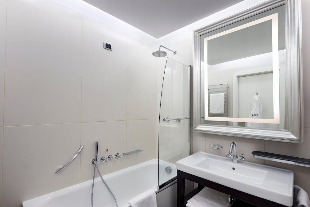 UNAHOTELS Cusani Milano foto 48