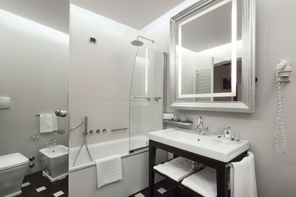 UNAHOTELS Cusani Milano foto 21