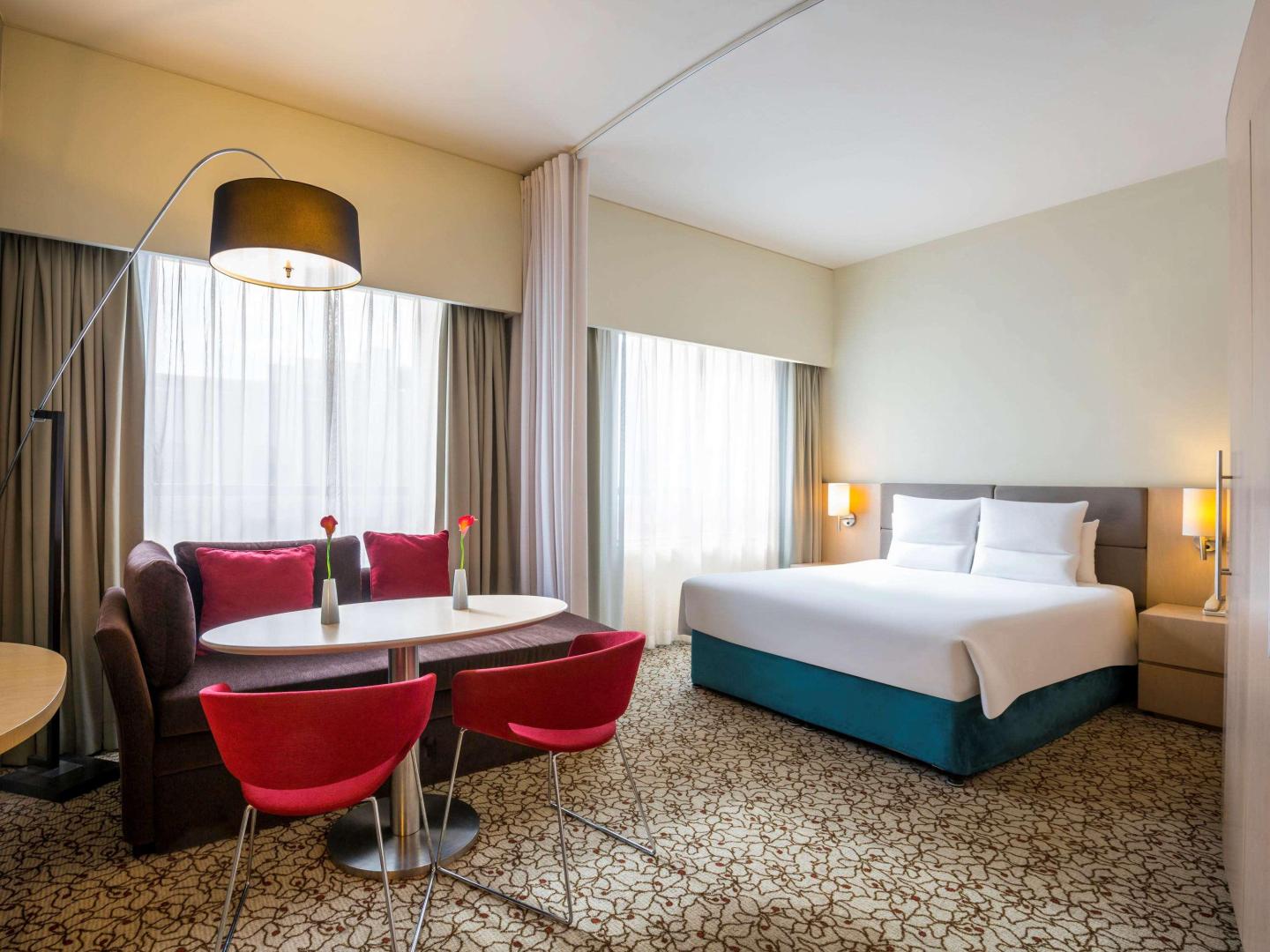 Novotel Suites Mall Avenue Dubai foto 2
