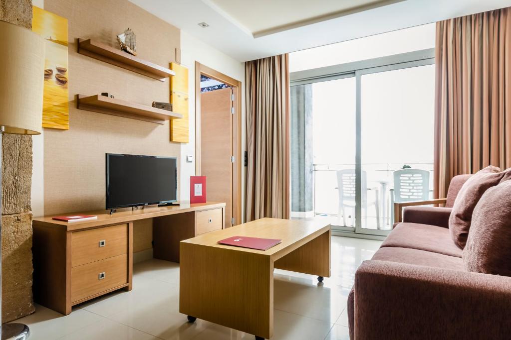 Exe Cunit Suites & Spa foto 6