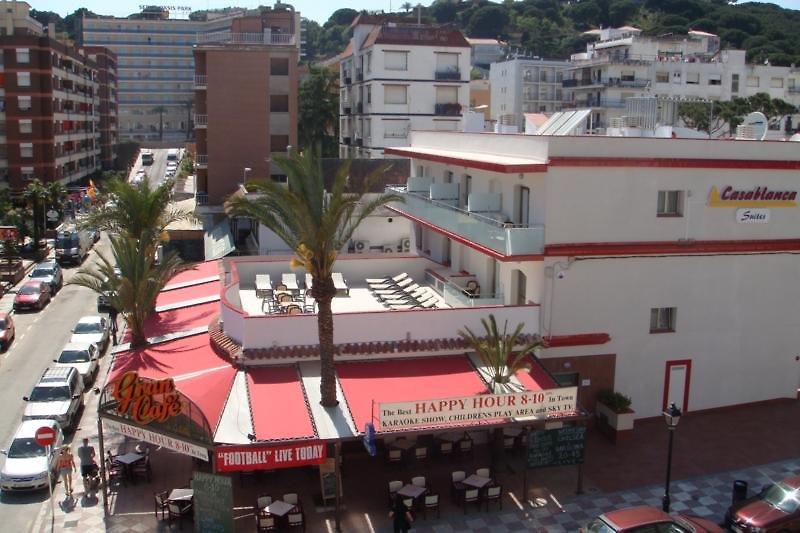 Casablanca Suites.