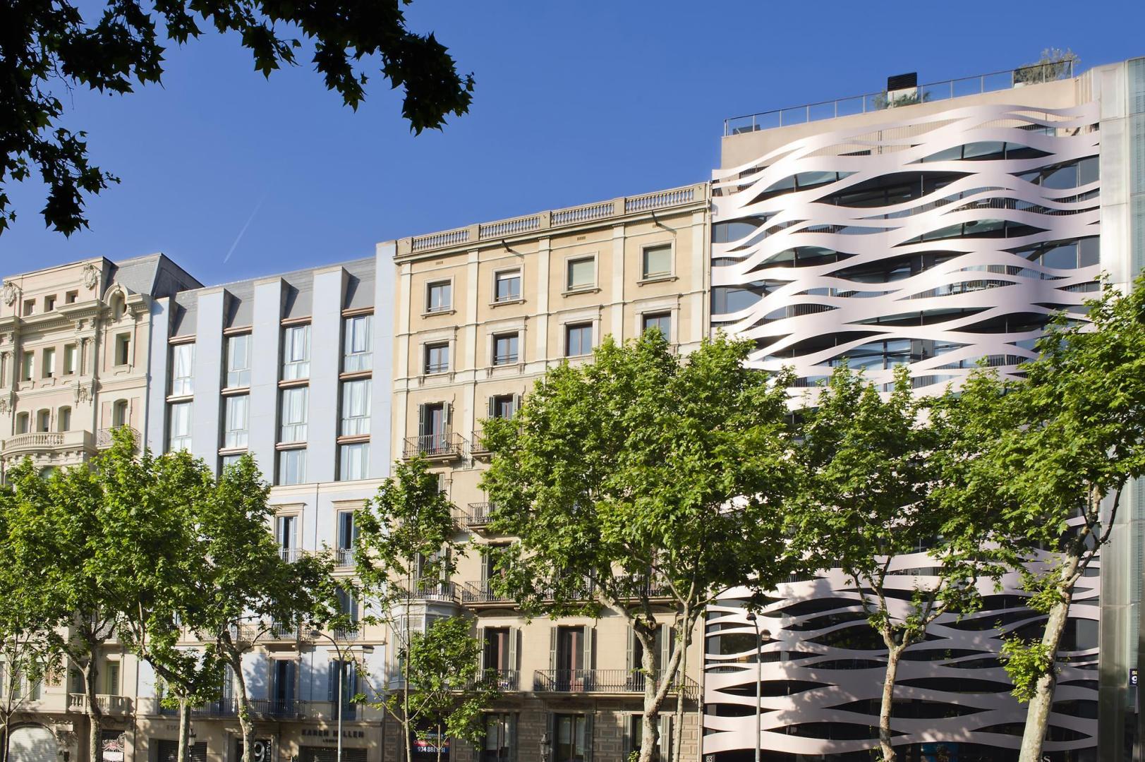 Suites Avenue Luxe Apartments Barcelona image 1