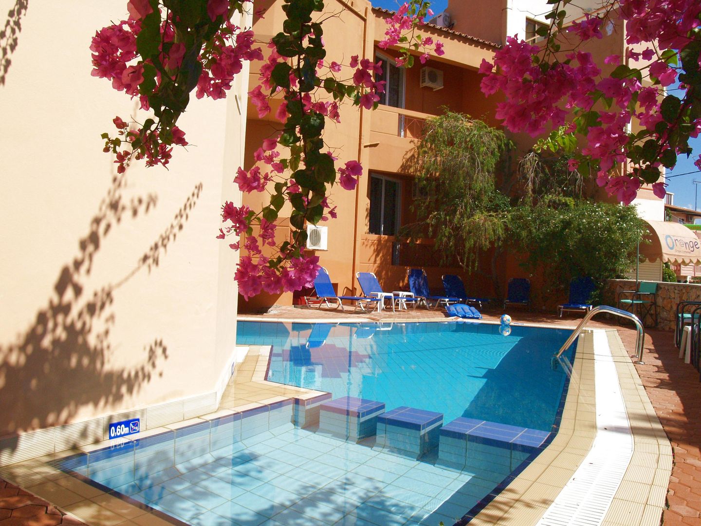 Elotia Hotel image 2