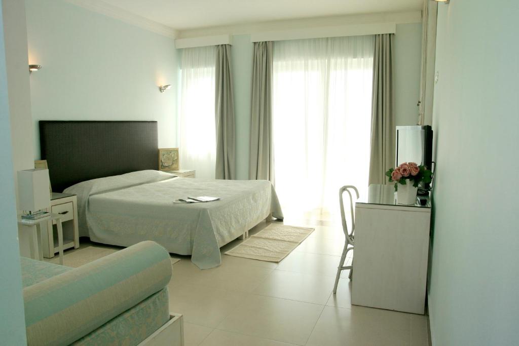Suite met zithoek — Abamar Hotel