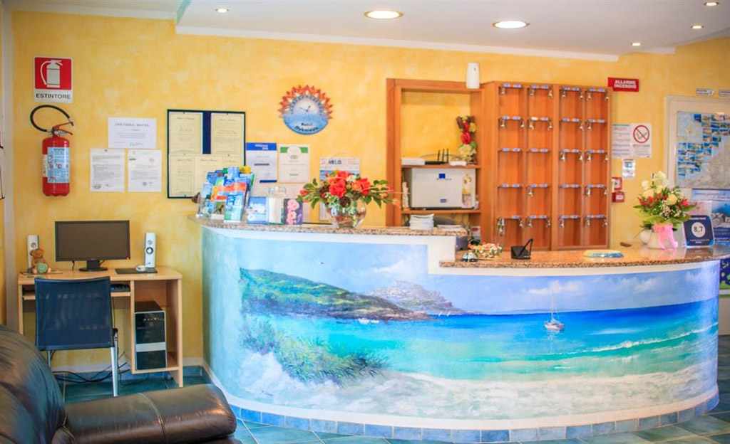 Lobby met receptie — Abbaidda