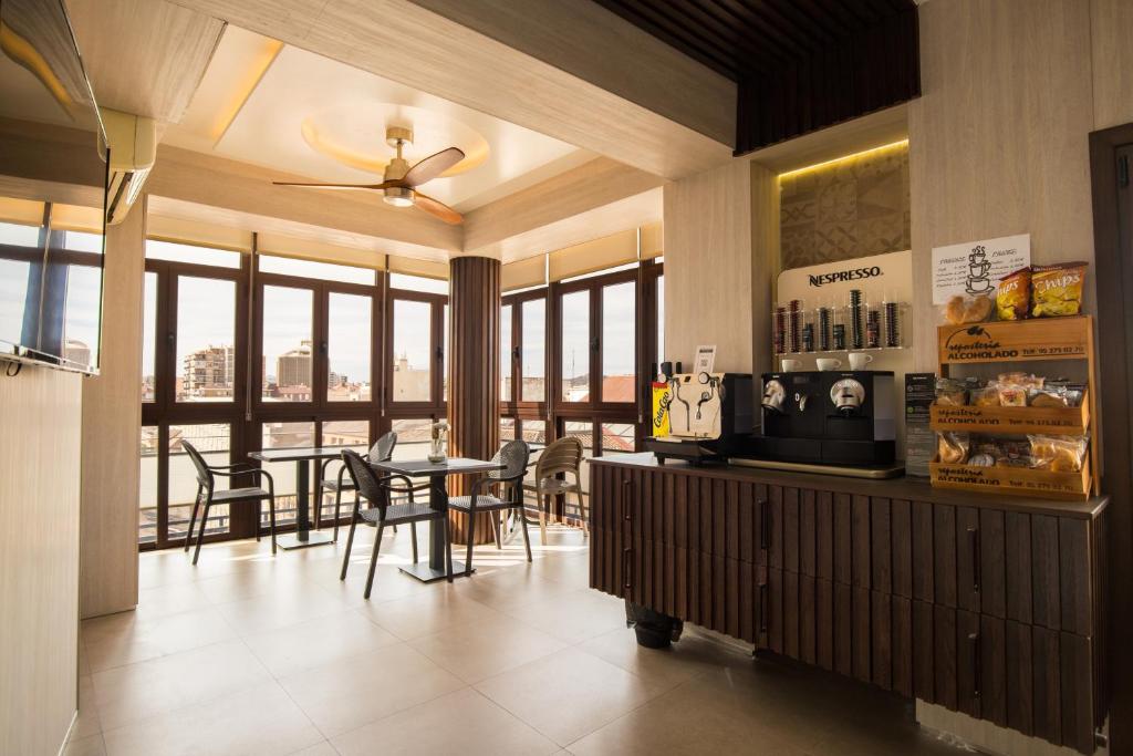 Hotel Alameda image 3