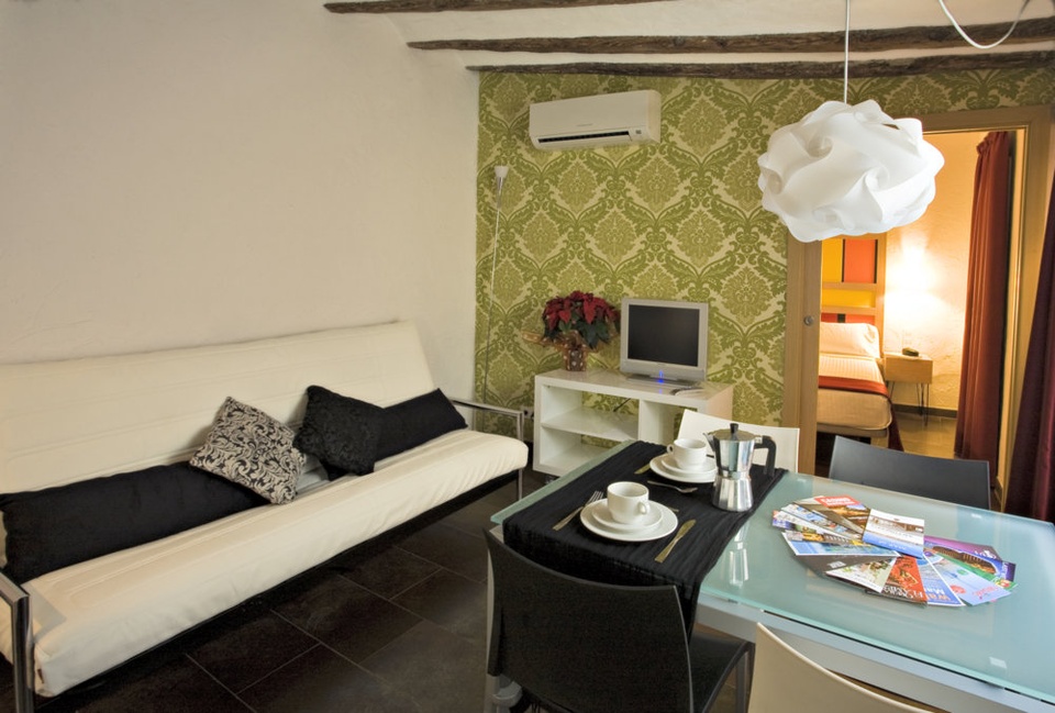 Ciutat Vella Apartaments image 2