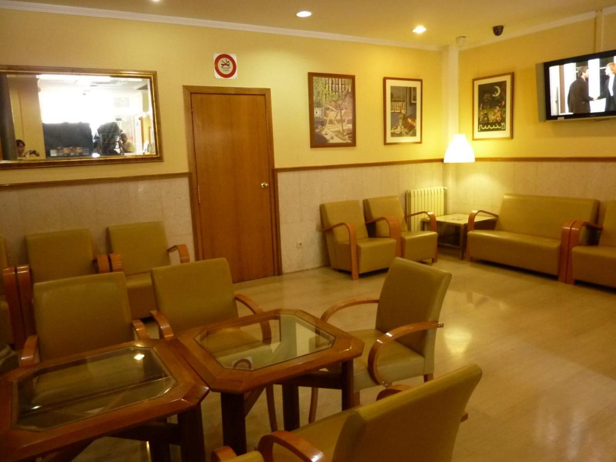 Roma Reial in Barcelona - foto 5