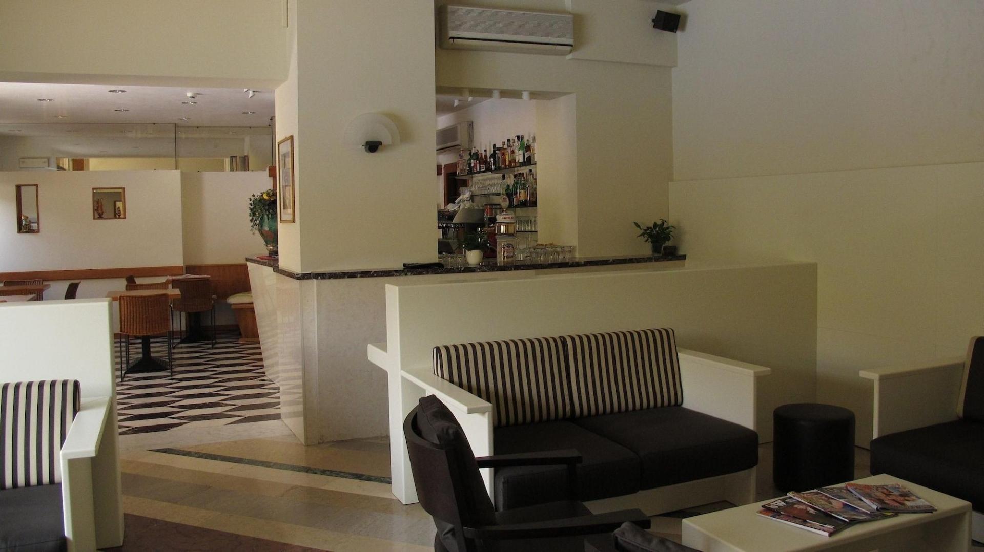 Hotel Romeo foto 12
