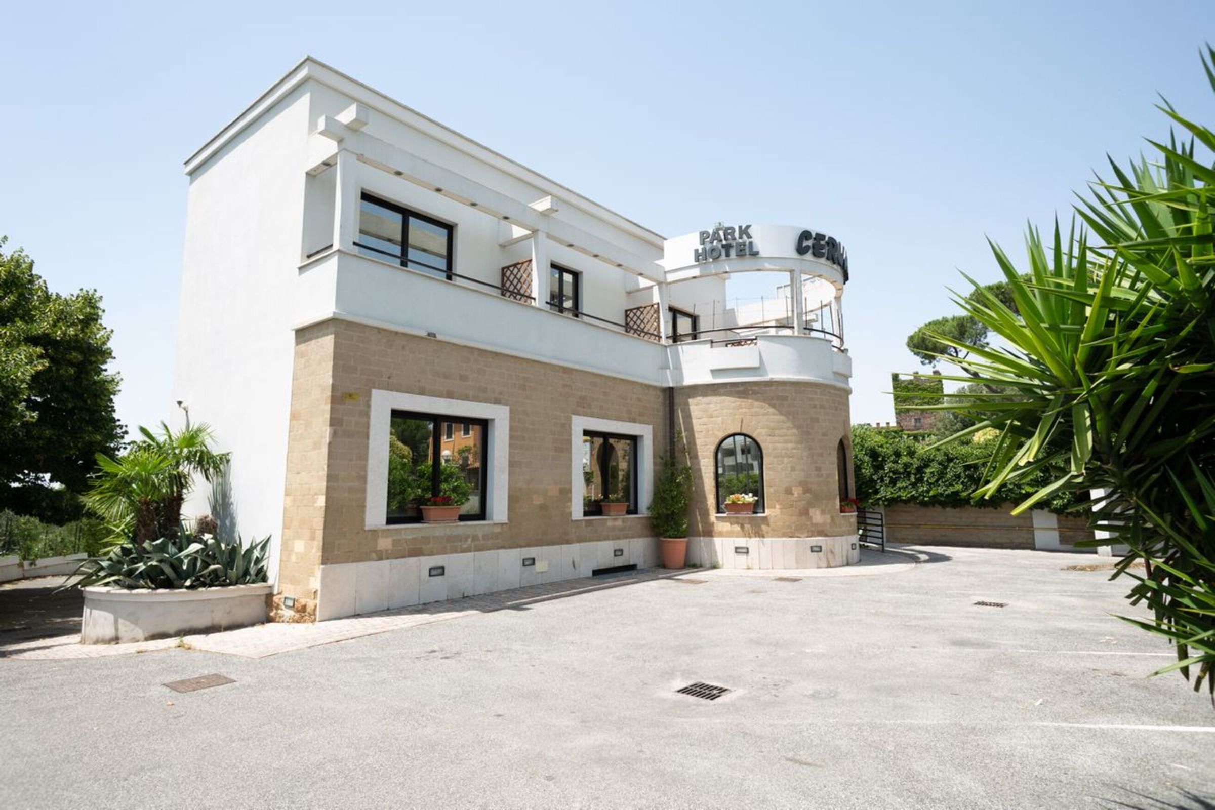 Hotel image 2