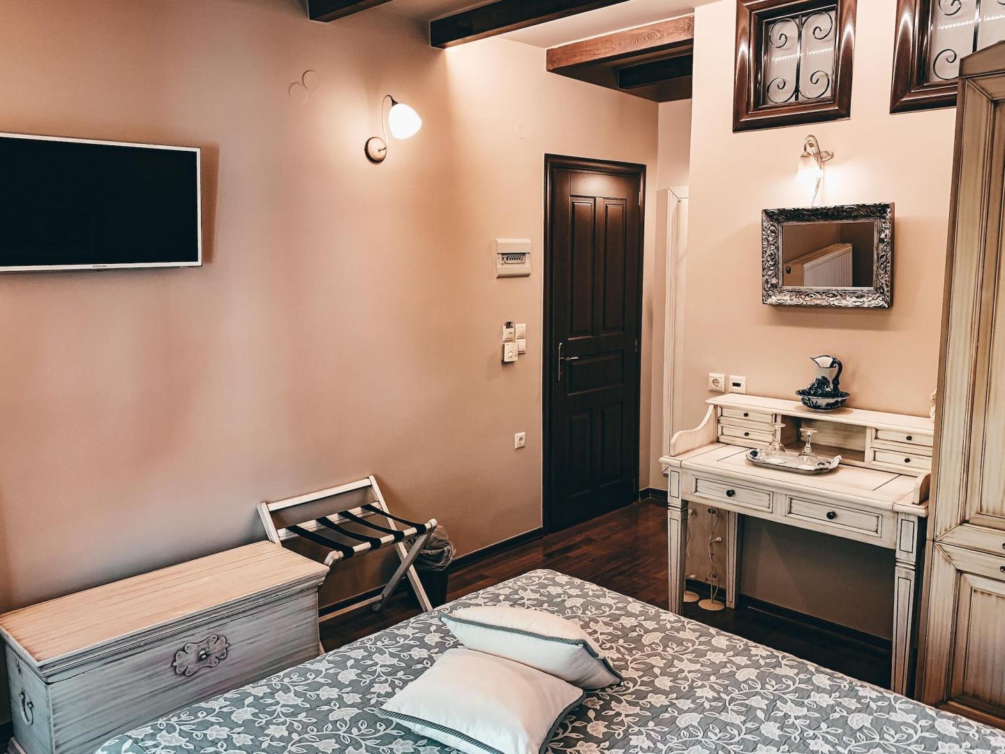 Elena Guesthouse image 1