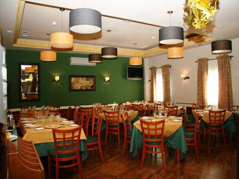 Hostal Restaurante Atalaya image 2