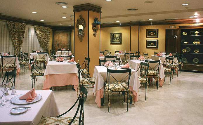 Inhala Hotel Garden image 3