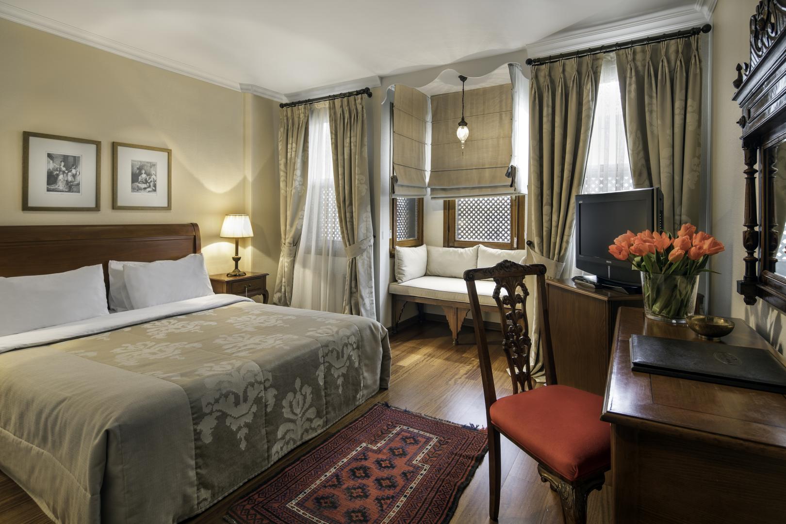 Sari Konak image 1