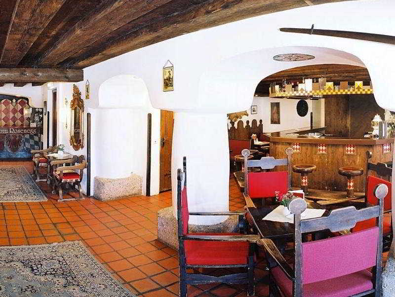 Family Hotel Schloss Rosenegg foto 4