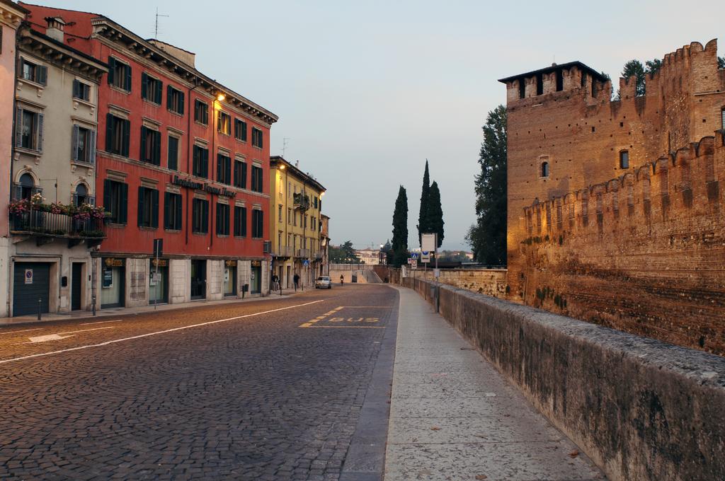 Aparthotel Verona House image 0