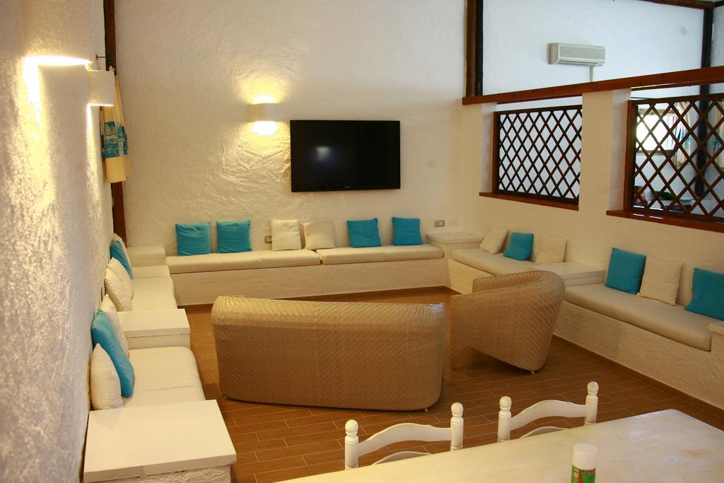 Suite met zithoek — Hotel Mare Blue