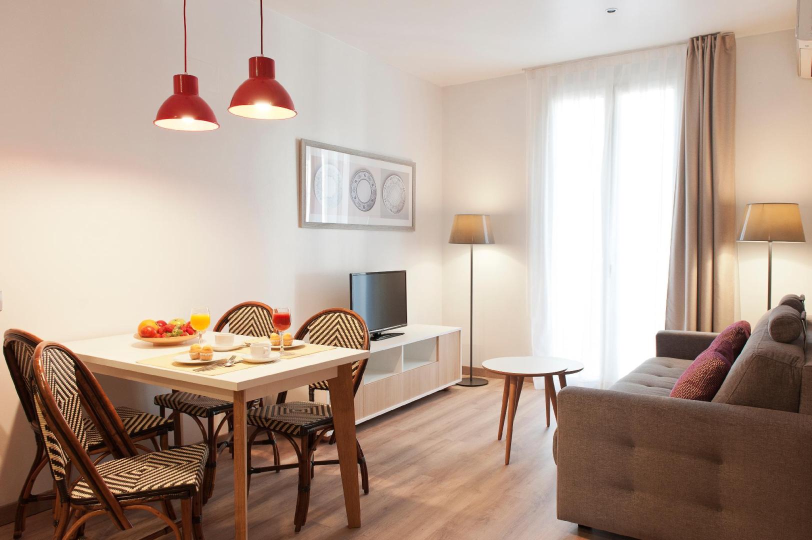 MH Apartments Sagrada Familia image 2