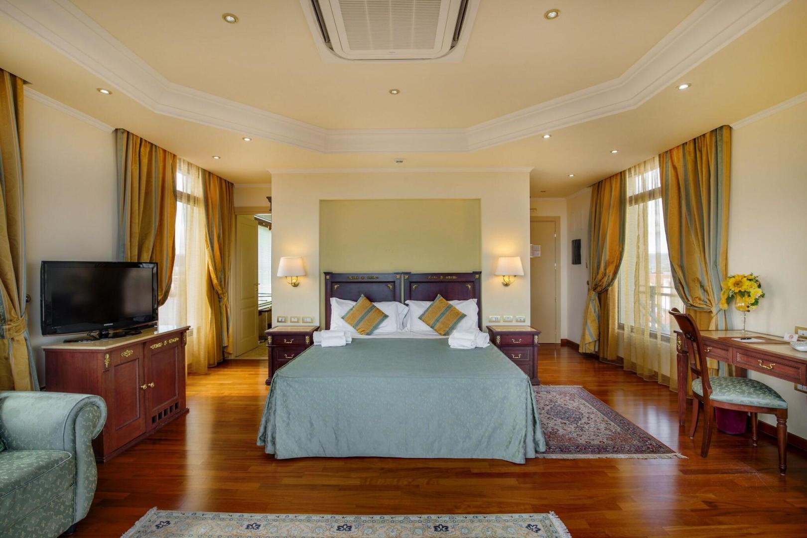 Kamer met twee aparte bedden — Hotel Panorama