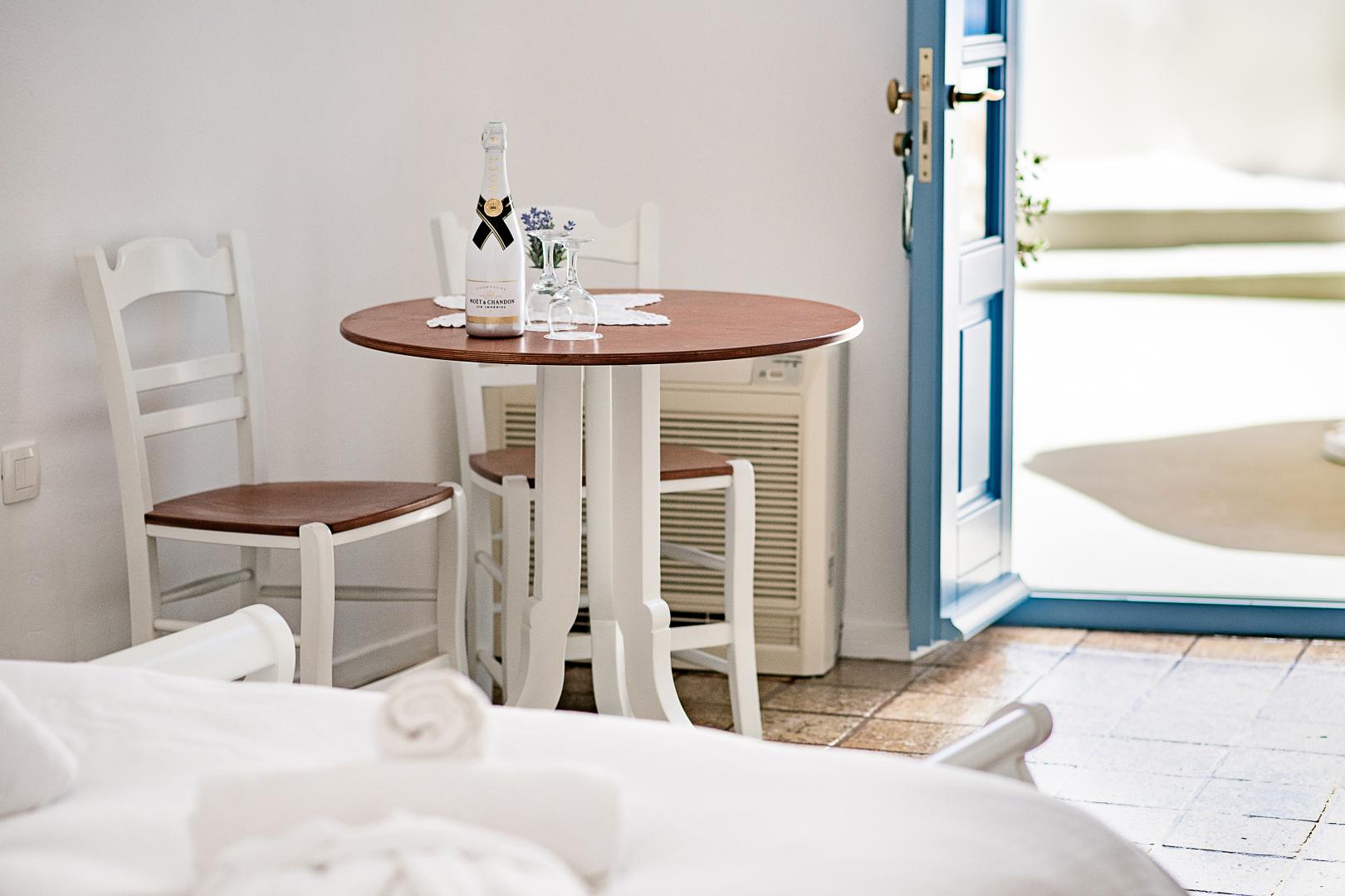 Pantelia Suites foto 22