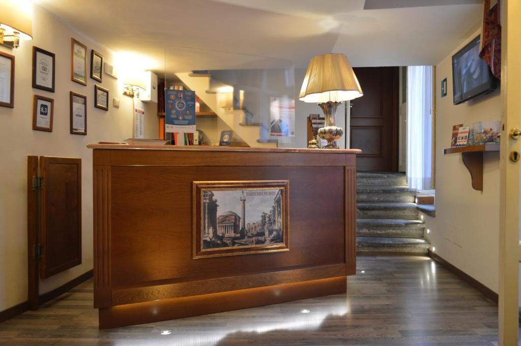 Pantheon Inn foto 13