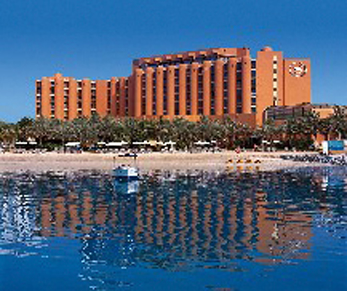 Sheraton Abu Dhabi Hotel & Resort image 1