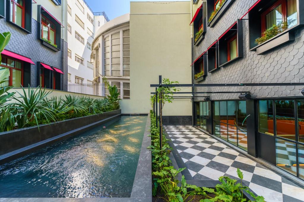 The Editory Boulevard image 0