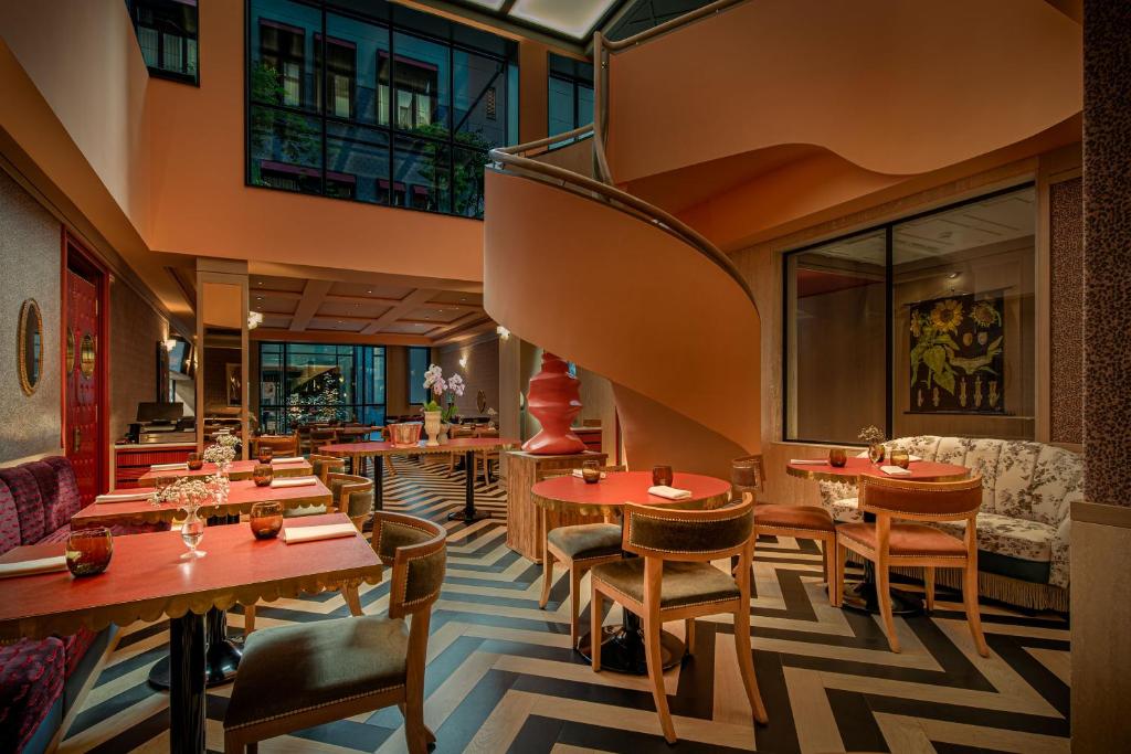 The Editory Boulevard image 3