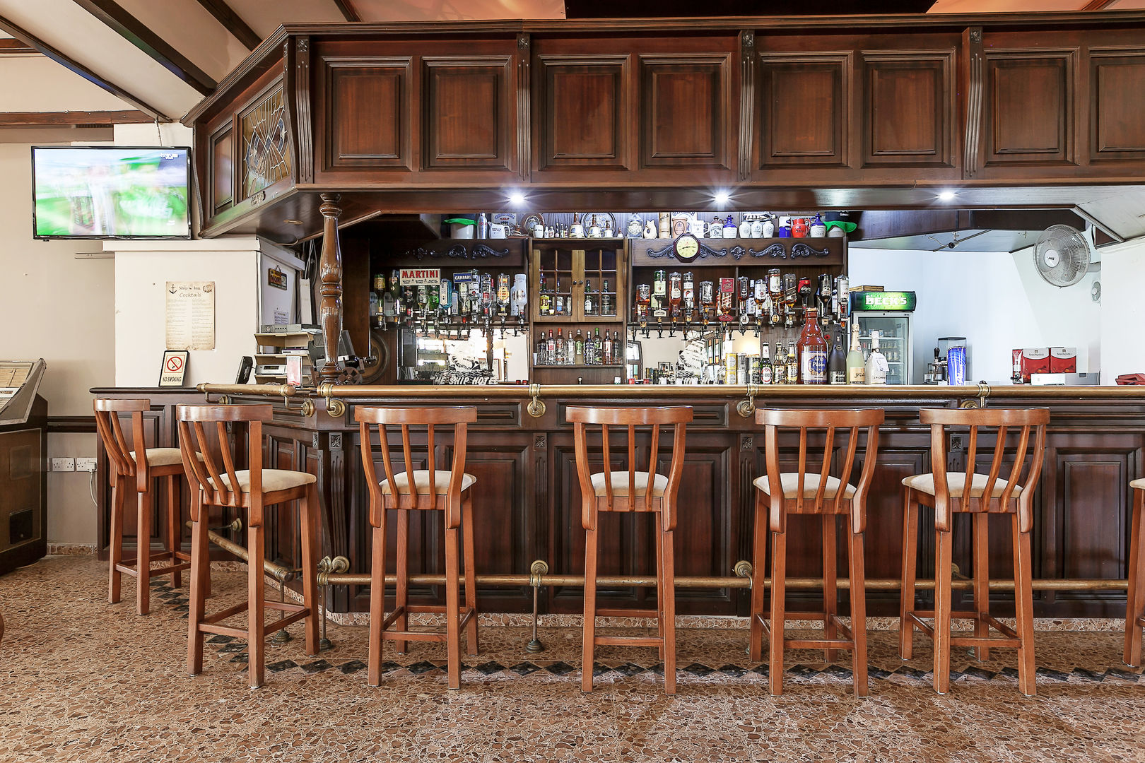 Ship Inn image 2