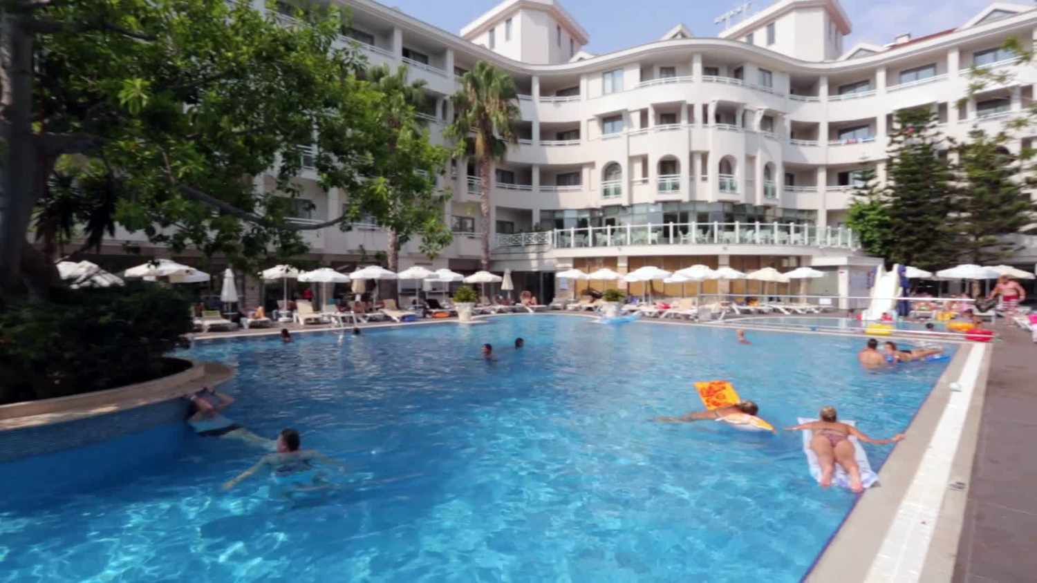 Side Star Beach image 2