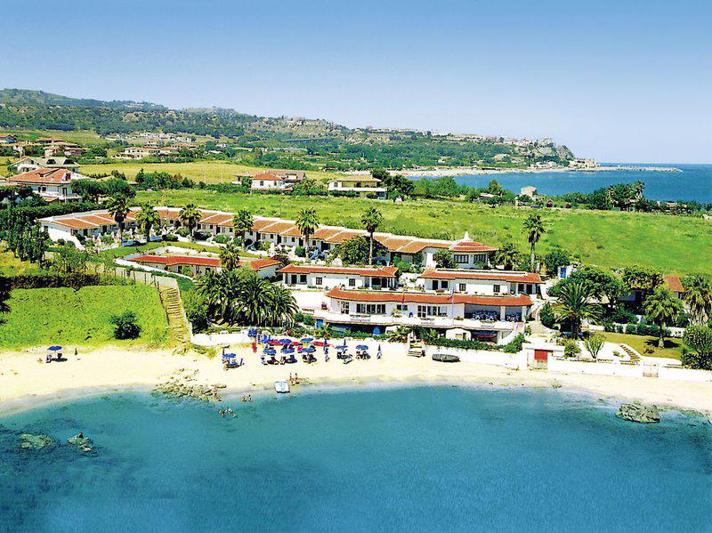 Albatros Residence.