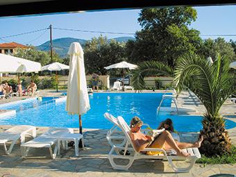 Sunshine Club Hotel in Ricadi - foto 2