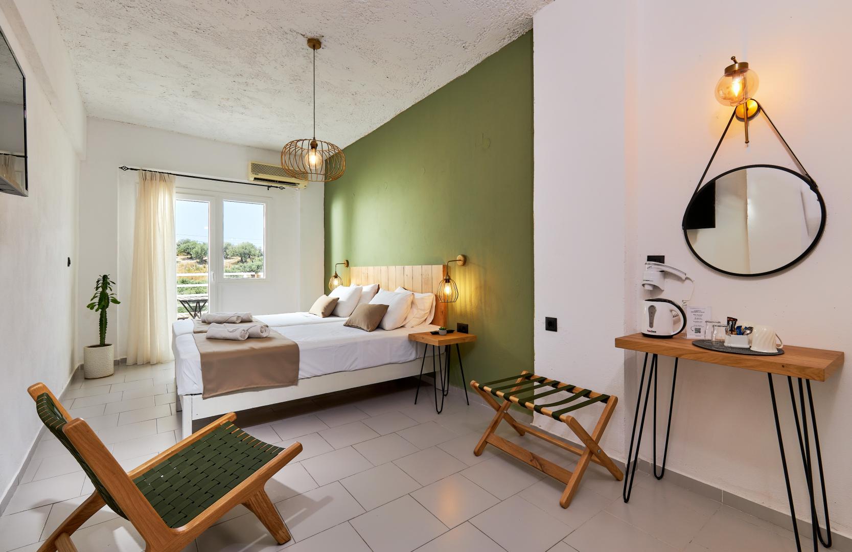 Suite met zithoek — Charm Hotel