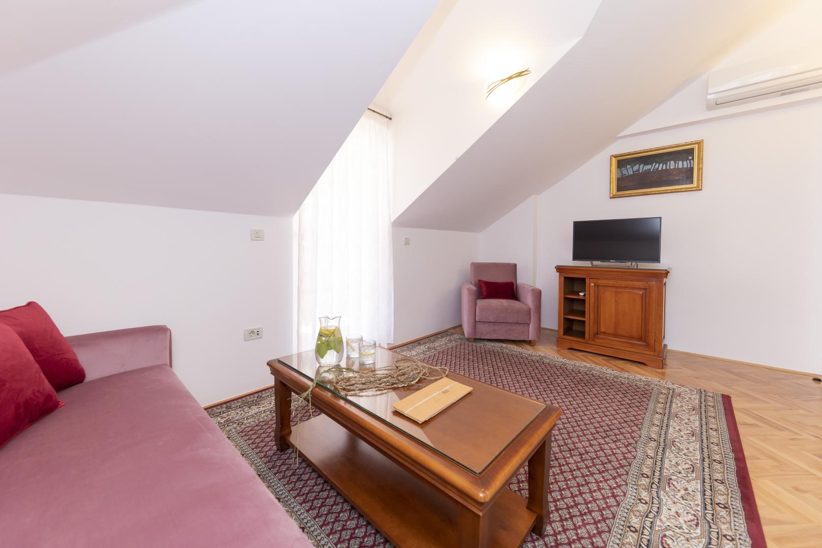 Heritage Hotel Tisno image 1