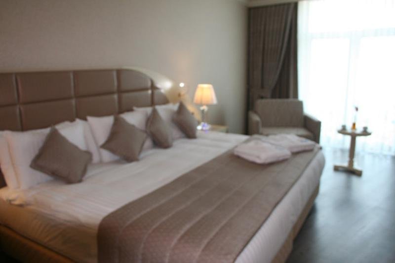Eser Premium Hotel & Spa image 2