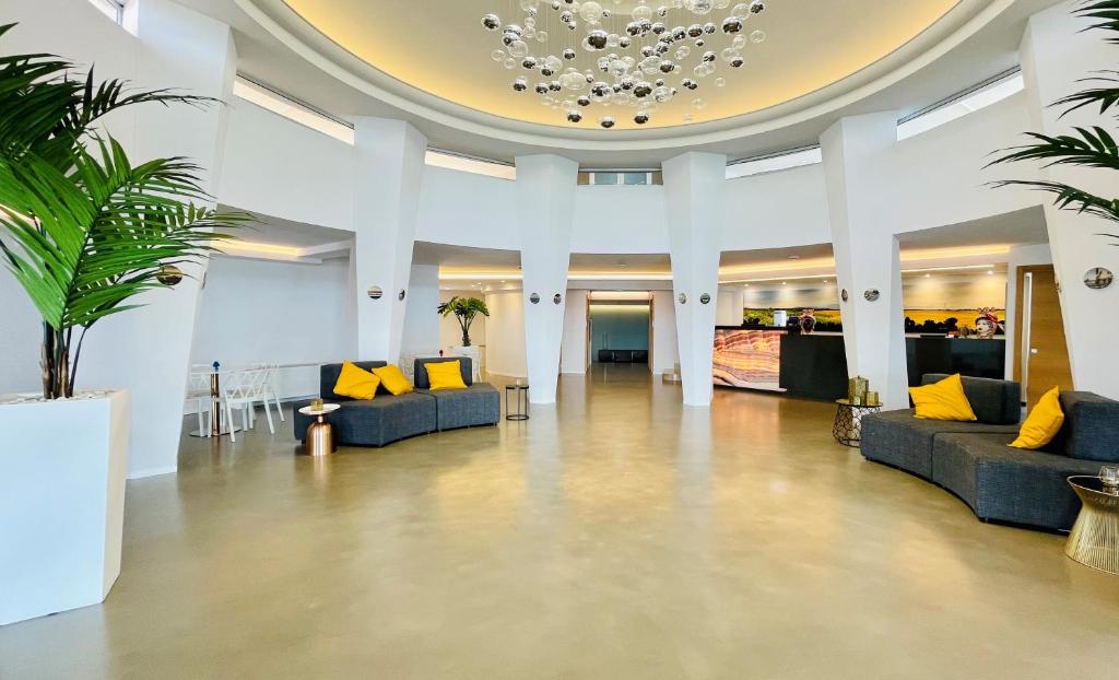Grand Hotel Faraglioni image 3