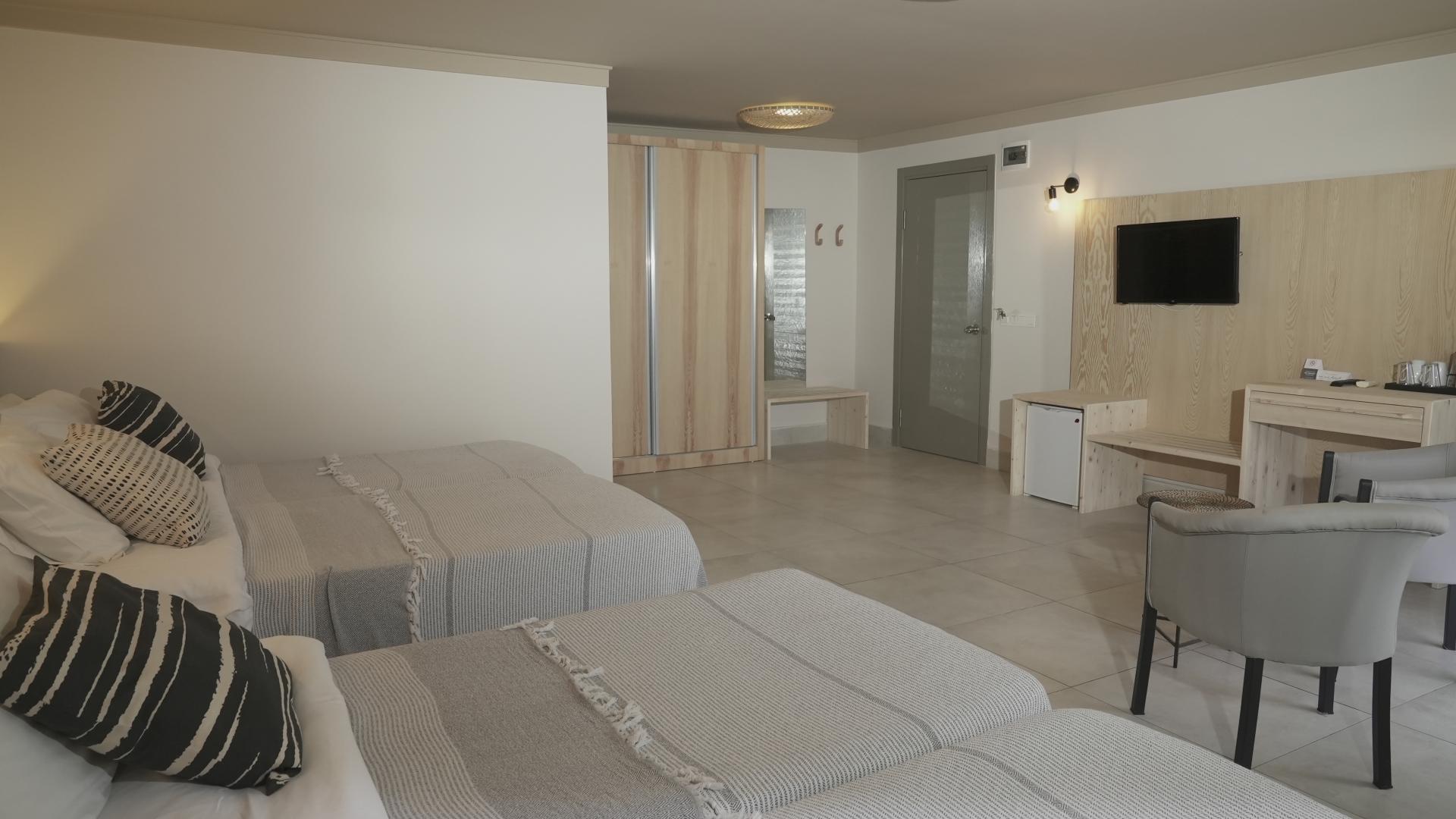 Sun Hotel by En Vie Beach foto 17