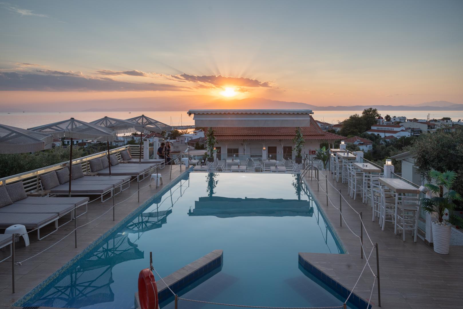 Anny Residences & Suites image 0