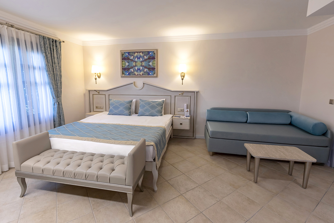 Sunrise Resort Hotel image 0
