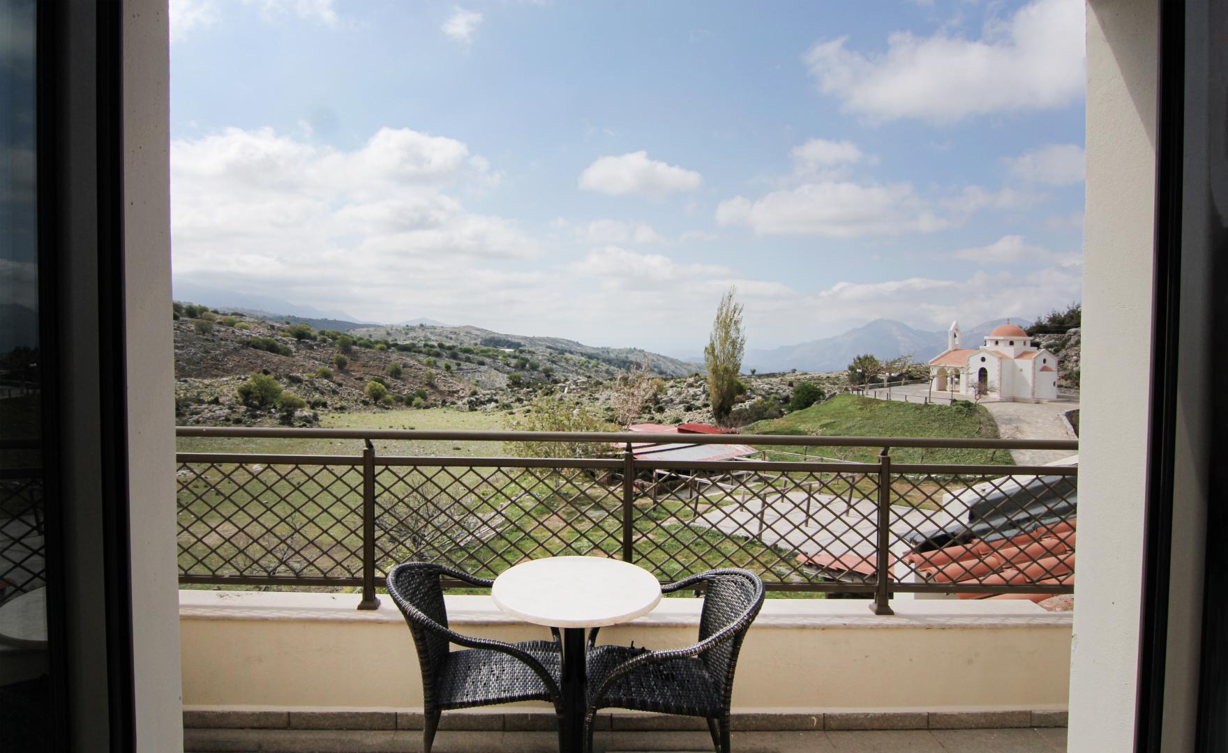 Delina Mountain Resort image 1