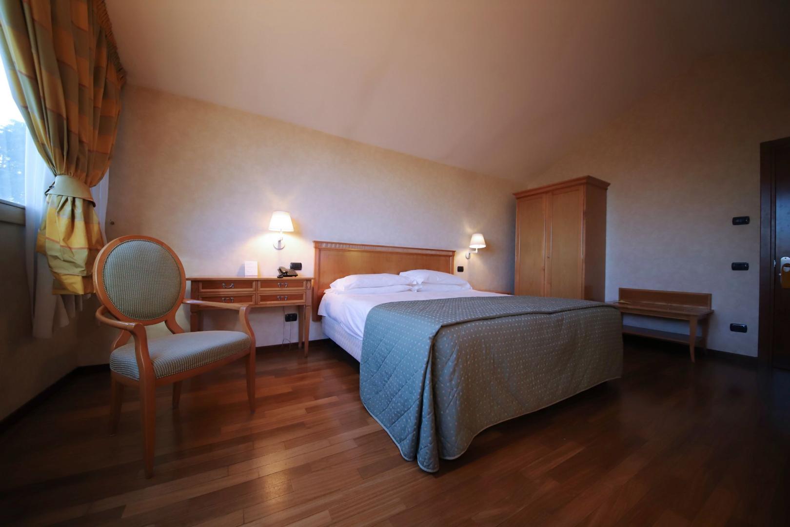 Monica Hotel Fiera image 1