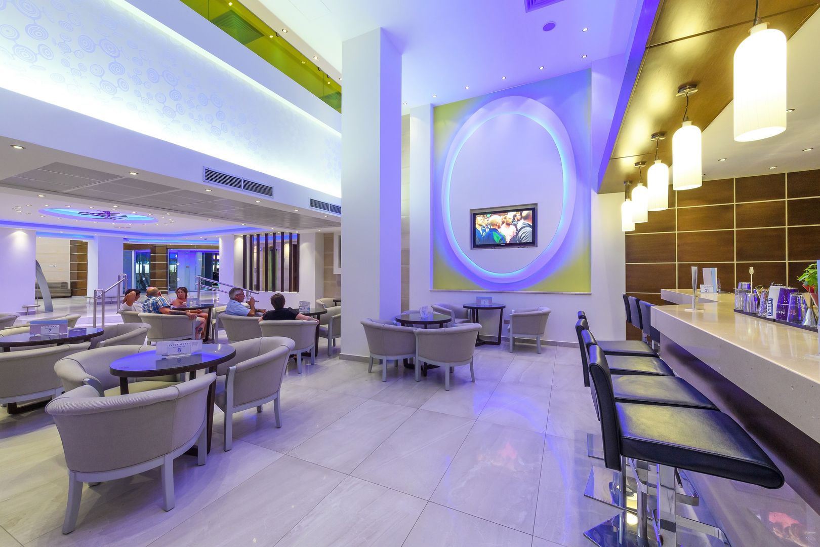 Tasia Maris Beach Hotel & Spa image 3
