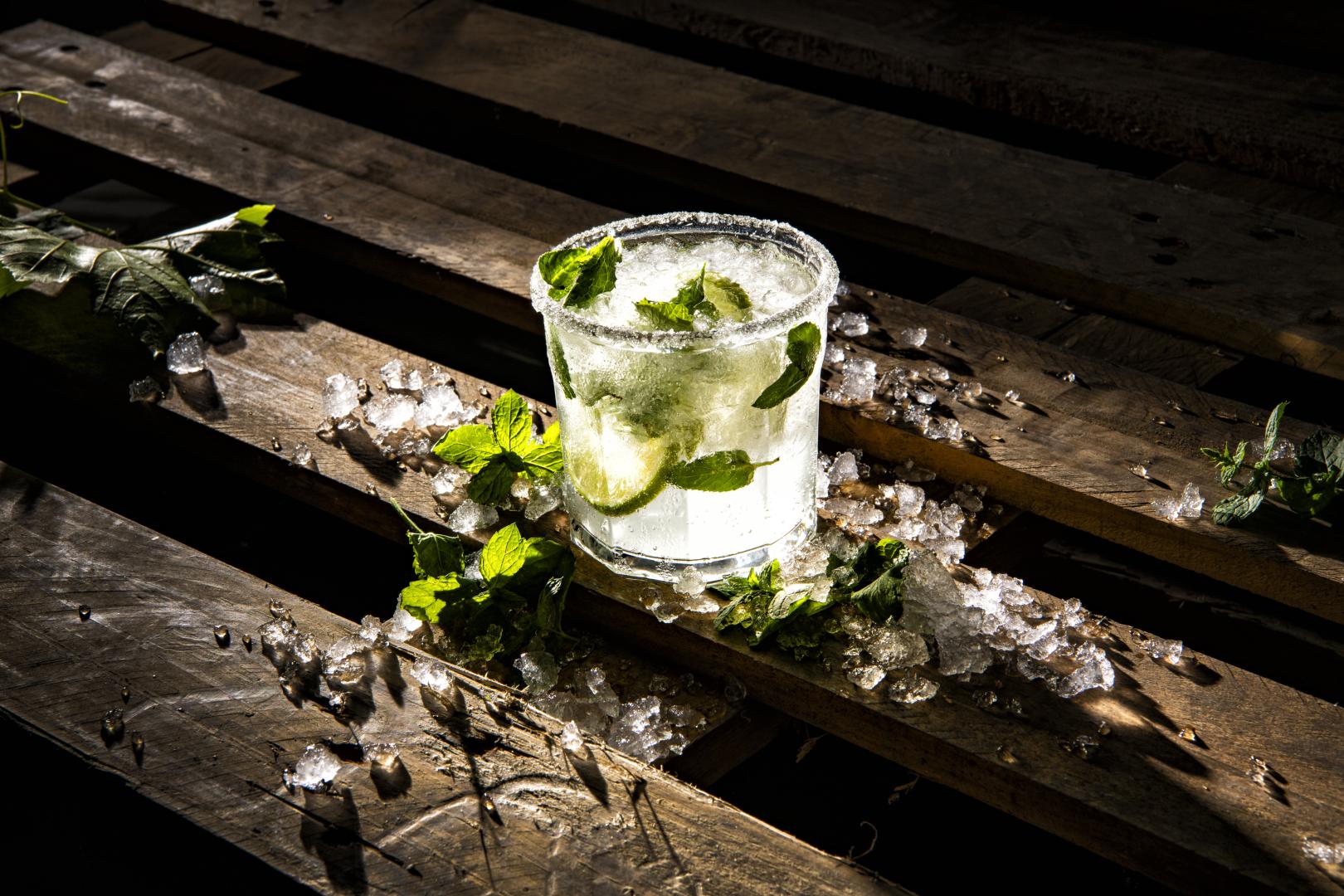 Cocktail bar — Almar Timi Ama Resort & SPA
