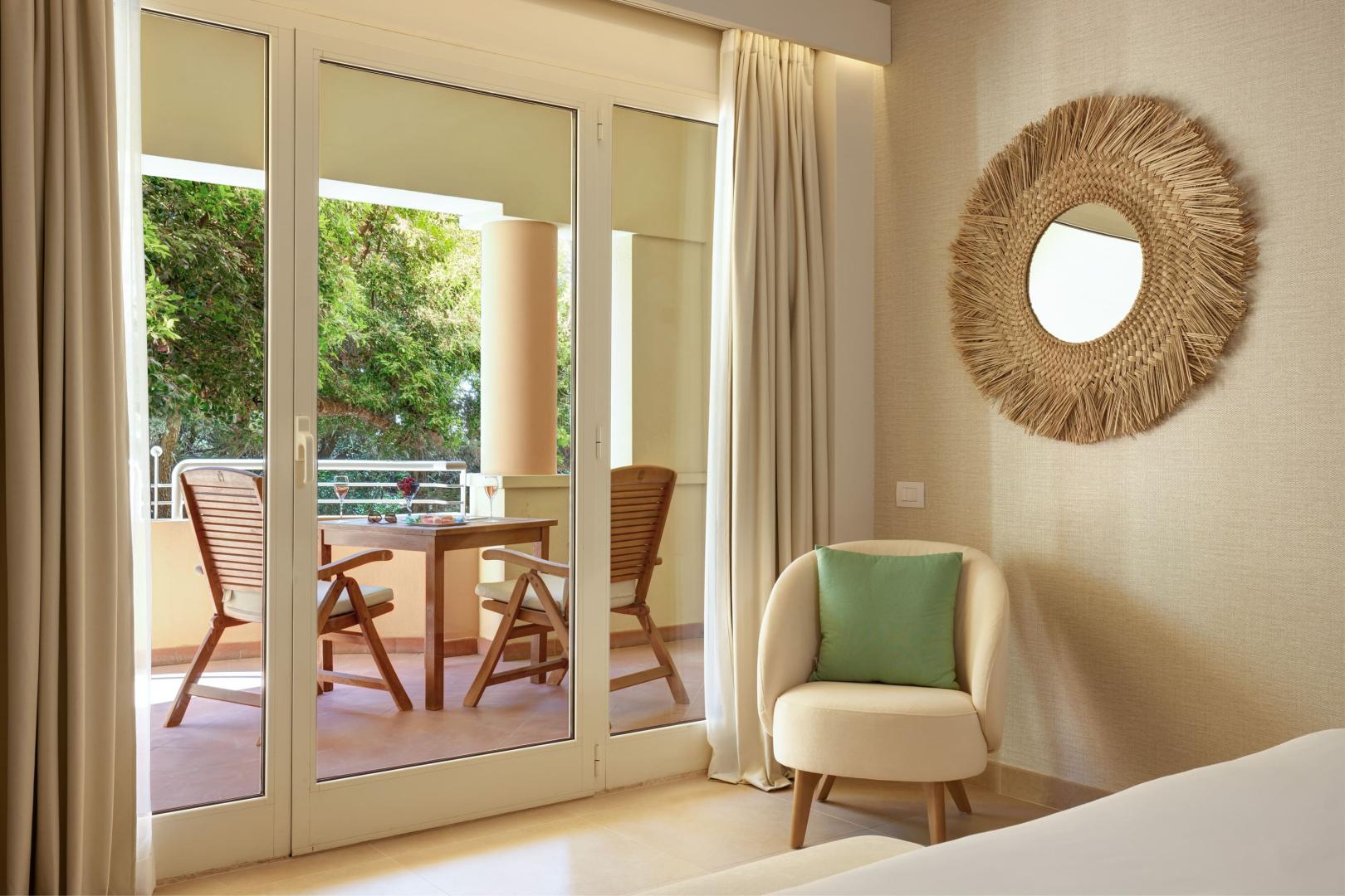 Kamer met balkon — Almar Timi Ama Resort & SPA