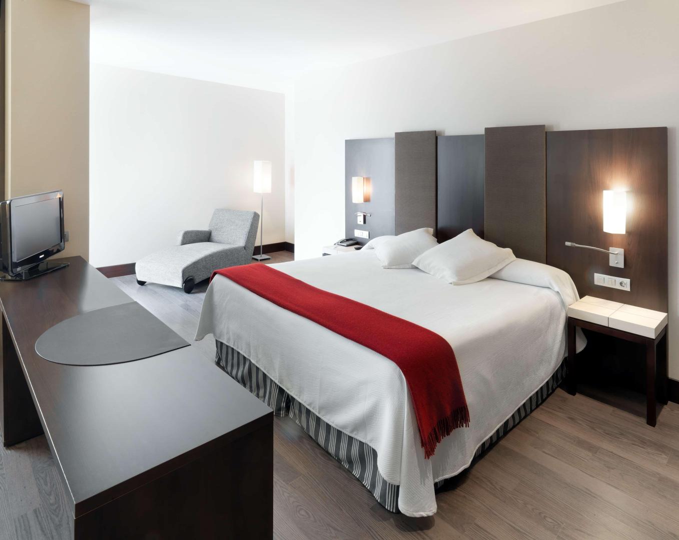 Kamer met twee aparte bedden — NH Campo de Gibraltar
