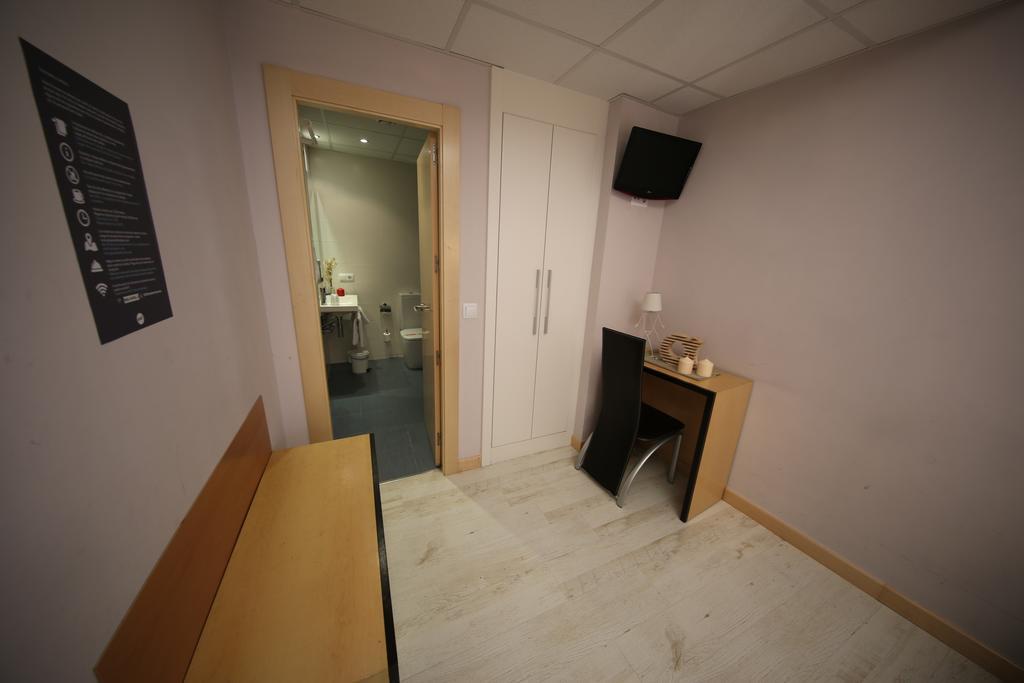 Hotel Alda Entrearcos image 1