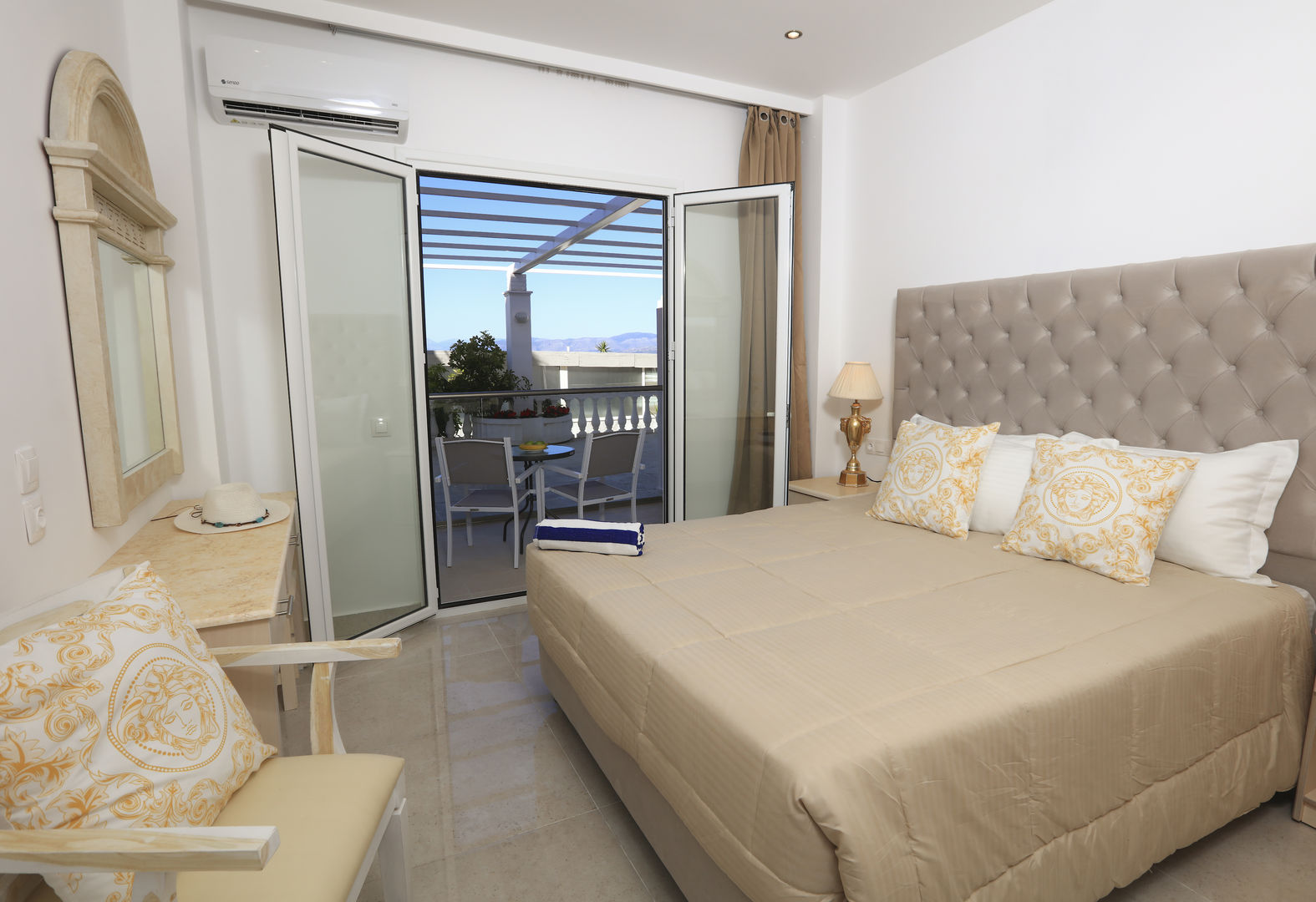 Cavomarina Beach Hotel image 2