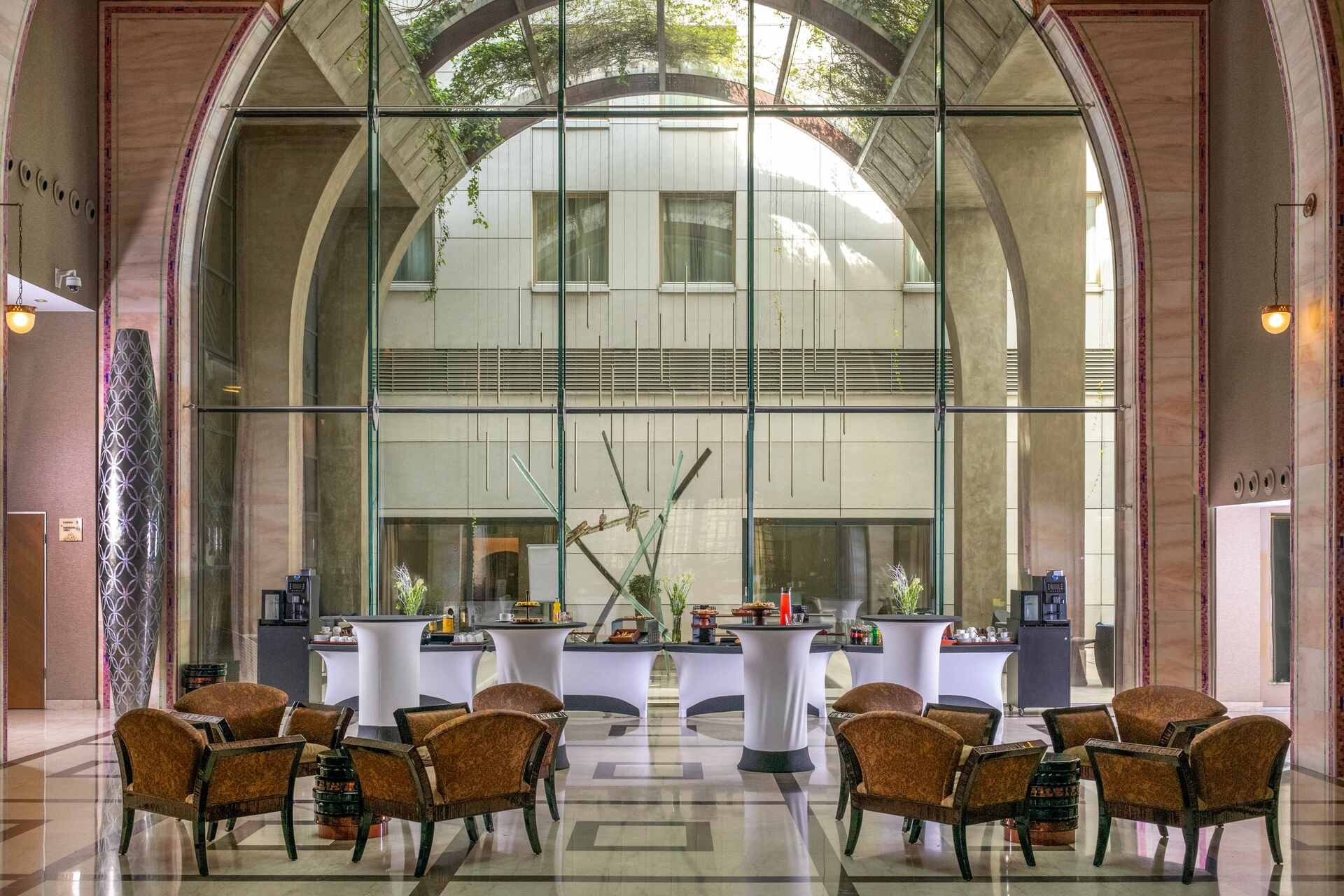 Continental Hotel Budapest image 3