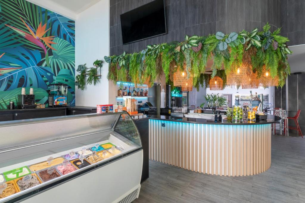 Meliá Alicante image 2